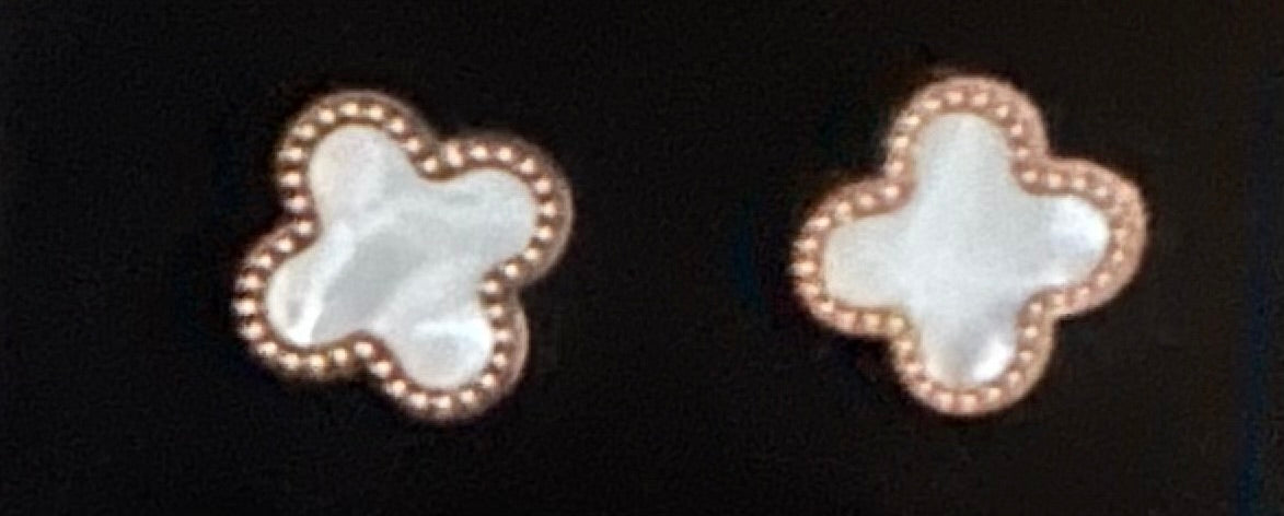 White clover earring